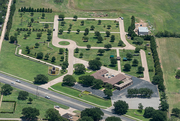 Aerial photo of Eliottt Hamil Funeral Home & Cemetery
